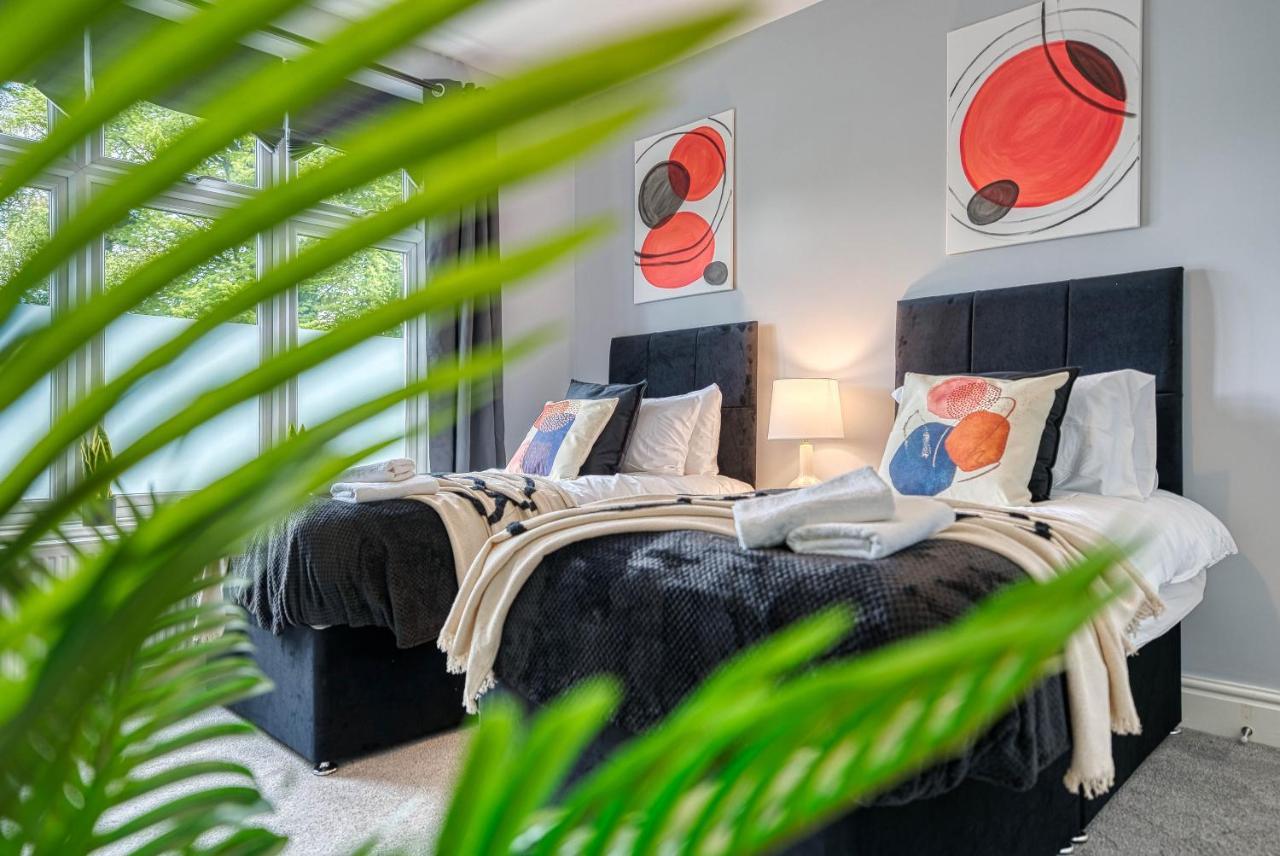 Spacious Nottingham Abode - Sleeps 16 エクステリア 写真