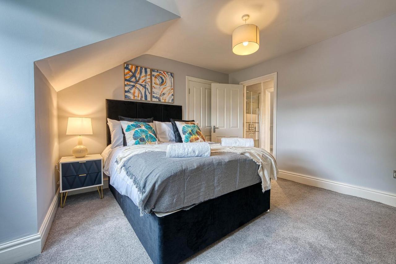 Spacious Nottingham Abode - Sleeps 16 エクステリア 写真