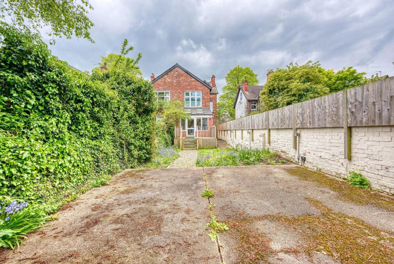 Spacious Nottingham Abode - Sleeps 16 エクステリア 写真