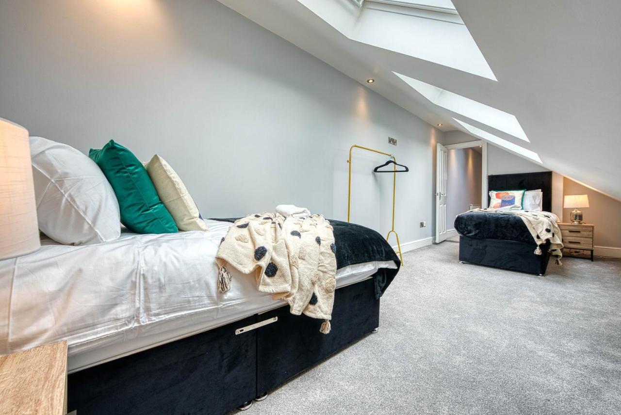 Spacious Nottingham Abode - Sleeps 16 エクステリア 写真